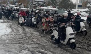 河北多地降雪一夜返冬
